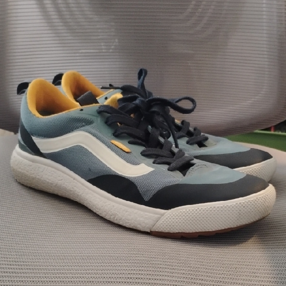 Vans Men's Sneakers in Blue and Yellow